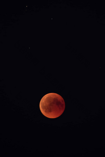 血月亮红色的时刻黑色的晚上天空