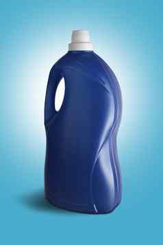 蓝色的塑料瓶