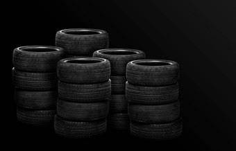 轮胎堆放孤立的黑色的