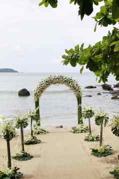 美丽的海滩婚礼设置