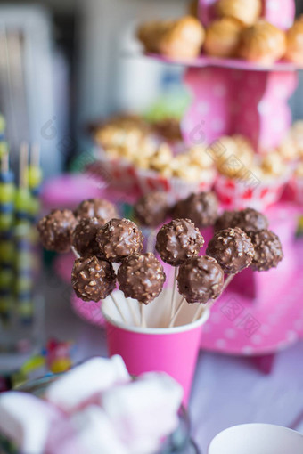 巧克力cakepops假期甜点表格孩子生日聚会，<strong>派对</strong>