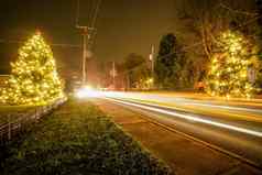 交通灯光小径忙圣诞节假期季节麦卡登维尔北卡罗莱纳