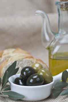 橄榄石油橄榄面包