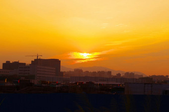 美丽的日落南中国人城市深圳