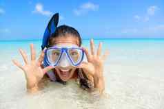 海滩假期有趣的女人通气管面具