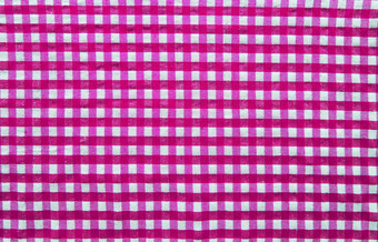 粉红色的野餐布
