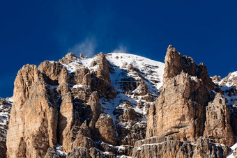 一步pordoi峰滑雪度假胜地canazei白云石山脉阿尔卑斯山脉