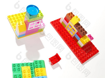 色彩斑斓的塑料快速构建玩具