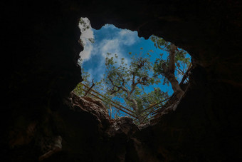 视图内部洞穴下降洞穴天花板洞天花板洞穴