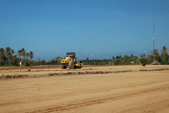 工作<strong>机器</strong>重设备<strong>调整</strong>地形比赛跟踪建设区域摩托曼达利卡赛车电路西重镇东南龙目岛印尼建筑赛马场摩托车