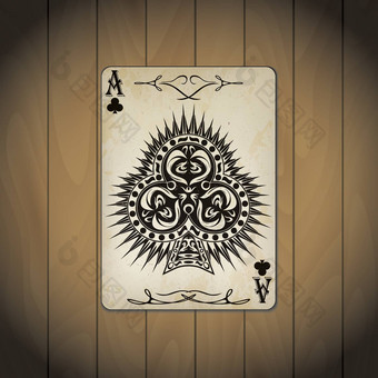 <strong>王牌</strong>俱乐部扑克卡片涂漆的木背景