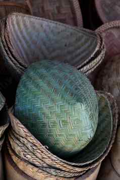 老挝柳条编织里德篮子容器市场有图案的编织