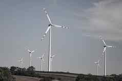 风车山坡上绿色生态权力能源一代