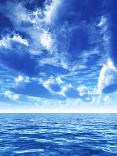 多云的蓝色的天空离开地平线蓝色的表面海