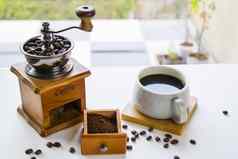 咖啡磨床制造商杯豆子早....咖啡