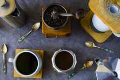 咖啡制造商豆子杯咖啡勺子