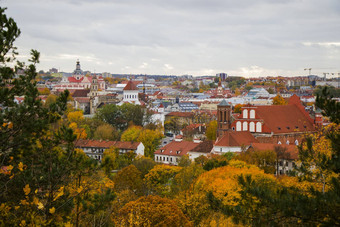 维尔纽斯城市视图立陶宛小镇城市中心城市场景著名的建筑体系结构房子教堂视图