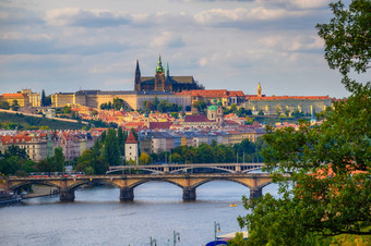 布拉格城堡伏尔塔瓦河河上城堡