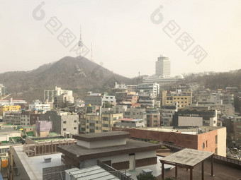 城市景观多雨的一天视图首尔namsan首尔塔南