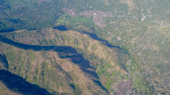 无人机空中视图农村巴厘岛空中视图山村艾湄湾印尼