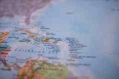 多米尼加共和国色彩斑斓的模糊的地图卢卡约群岛