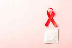 红色的弓丝带象征艾滋病毒艾滋病癌症意识避孕套