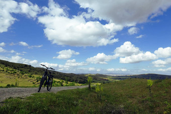 自然旅行自行车手把自然风景自然旅行自行车