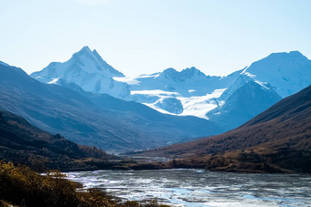 阿尔泰山景观自然阿尔泰山峡谷山