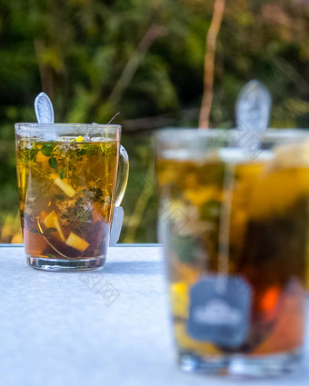 透明的杯子茶酝酿茶袋酝酿Herbal茶Herbal茶
