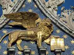 威尼斯教堂马克的狮子三马可