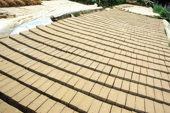 干燥粘土模具制造业过程砖