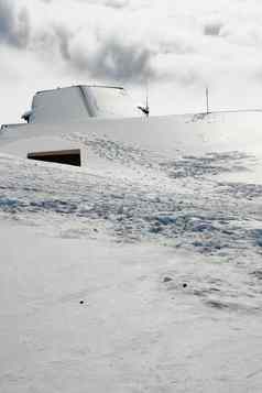 屋顶小屋埃特纳火山覆盖雪