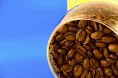 咖啡豆子玻璃色彩斑斓的背景
