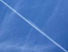 飞机飞机蓝色的天空