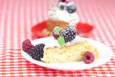 松饼生奶油蛋糕糖衣树莓blackberr