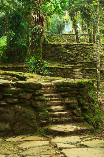 石头楼梯梯田城市迷路了哥伦比亚