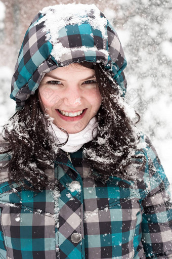 焦点图片女人很多雪花