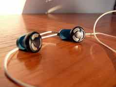 蓝色的耳机电线棕色（的）表格