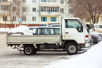 卡车白色颜色雪