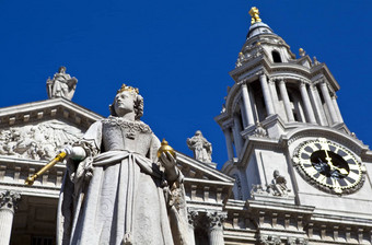 女王安妮雕像盈方保罗的大教堂
