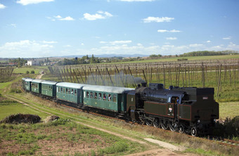 蒸汽火车克内泽夫斯克鲁帕捷克共和国
