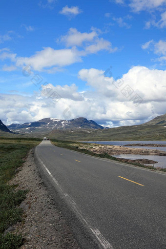 挪威路位于深山斯堪的那维亚欧元