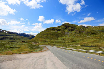 挪威路位于深山斯堪的那维亚欧元
