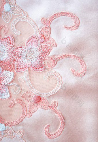 花花边优雅的粉红色的丝绸