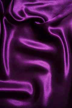 光滑的优雅的淡紫色丝绸