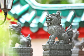 中国人狮子雕像
