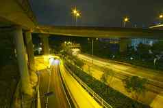 现代城市城市高速公路交通晚上