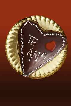 巧克力心形状蛋糕情人节一天