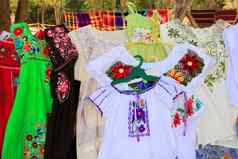 玛雅女人衣服刺绣尤卡坦半岛墨西哥