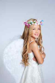 天使孩子们女孩肖像时尚白色翅膀